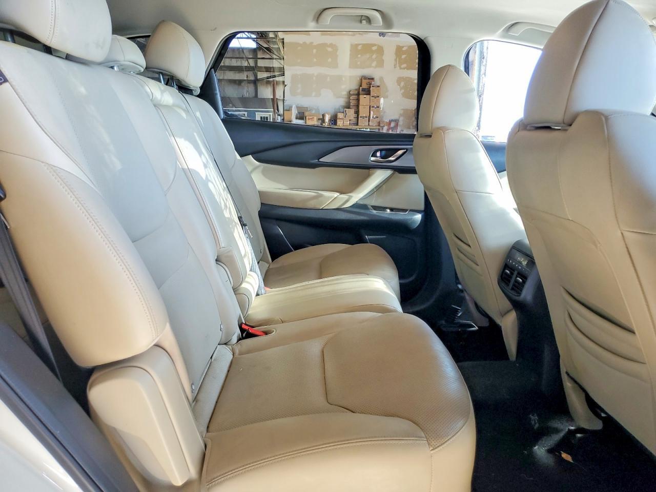 2018 MAZDA CX-9 TOURING — Фото 11 из 13