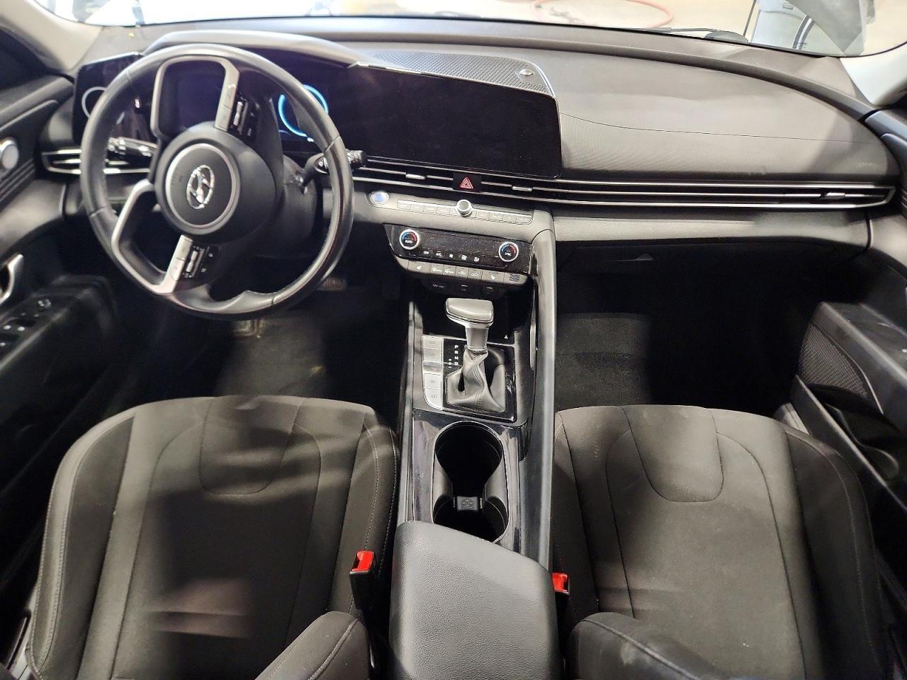 2023 HYUNDAI ELANTRA SEL — Фото 8 из 12