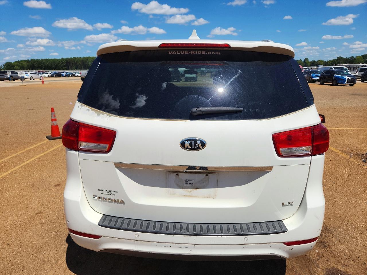 2015 KIA SEDONA LX — Фото 6 из 13