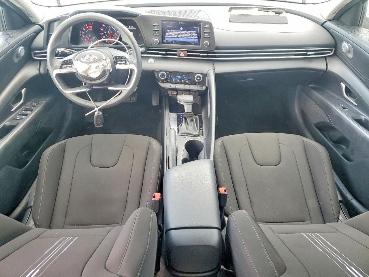 2023 HYUNDAI ELANTRA SEL — Фото 8 из 13