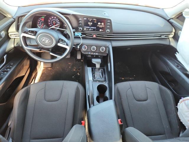 2023 HYUNDAI ELANTRA SE — Фото 8 из 13