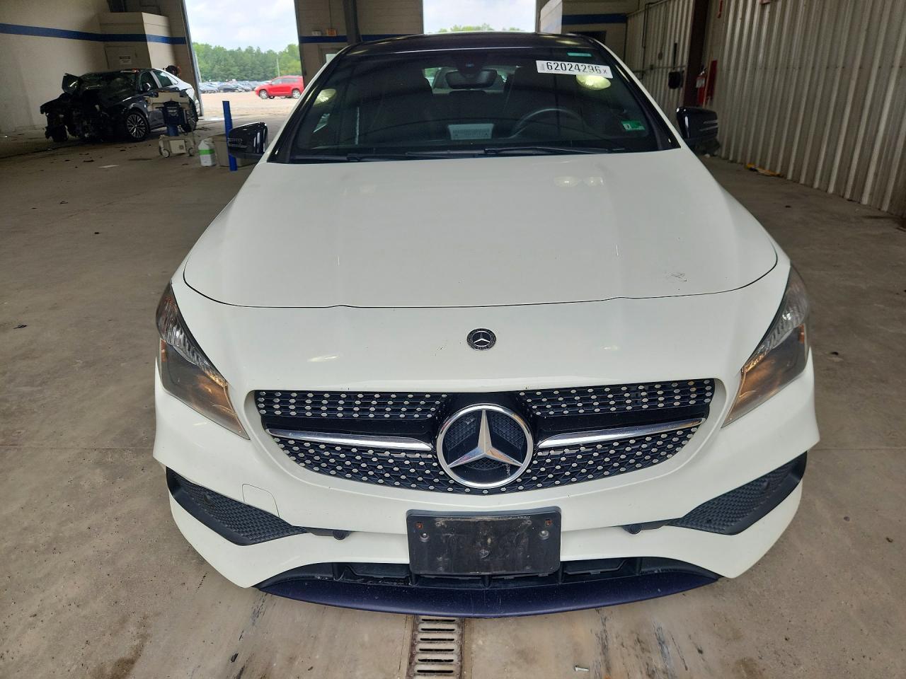 2018 MERCEDES-BENZ CLA 250 — Фото 5 из 12