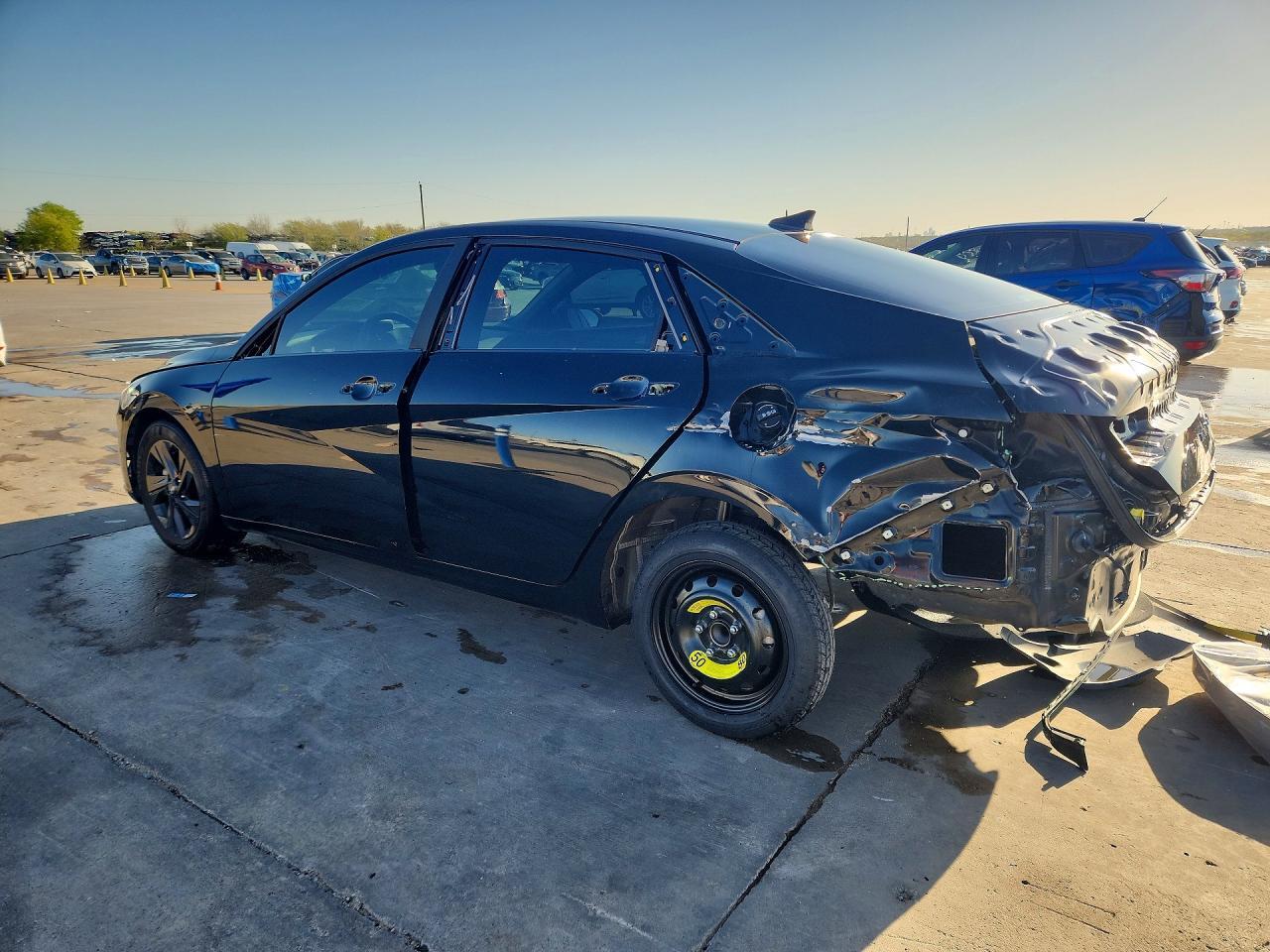 KMHLM4AG3PU547184 2023 HYUNDAI ELANTRA photo no. 2