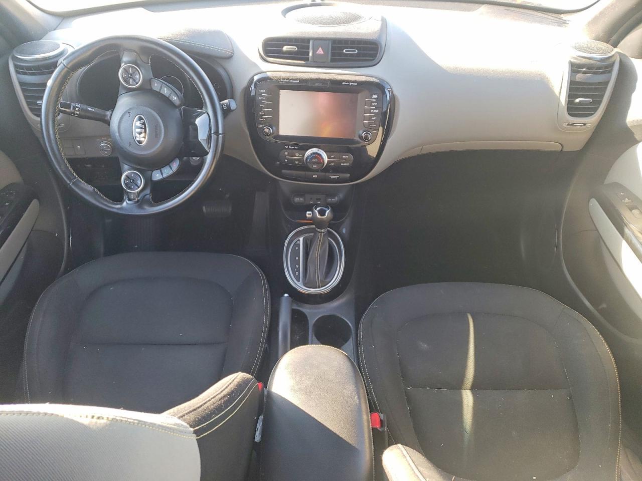 2015 KIA SOUL + — Фото 8 из 13
