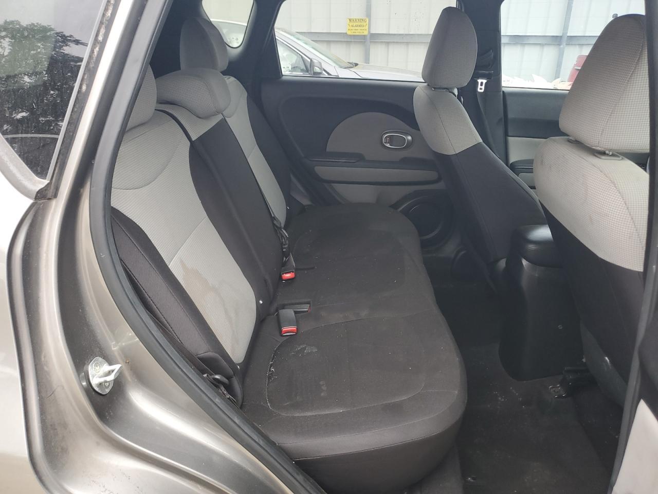 2015 KIA SOUL — Фото 10 из 12