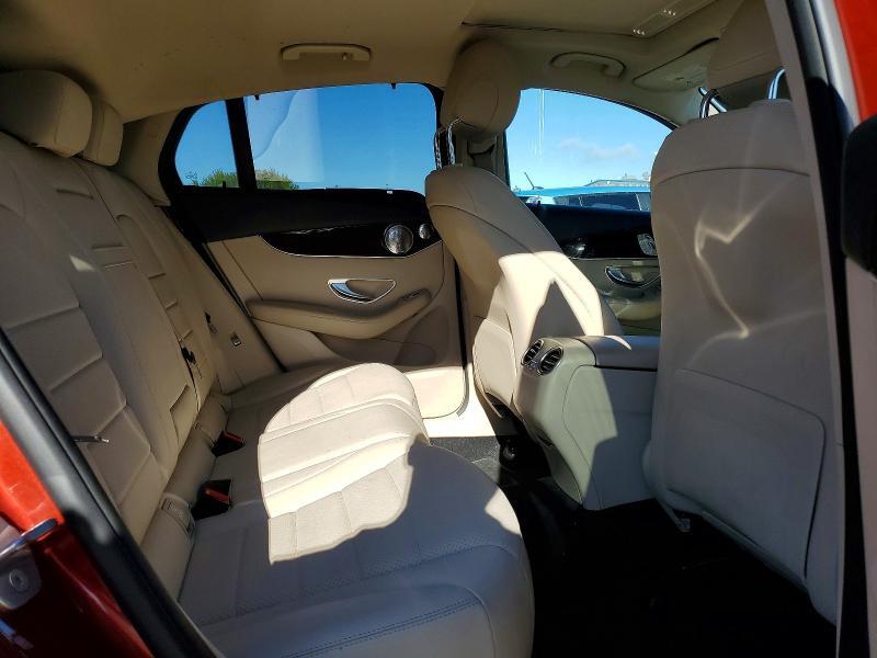 2018 MERCEDES-BENZ GLC COUPE 300 4MATIC — Фото 11 из 16