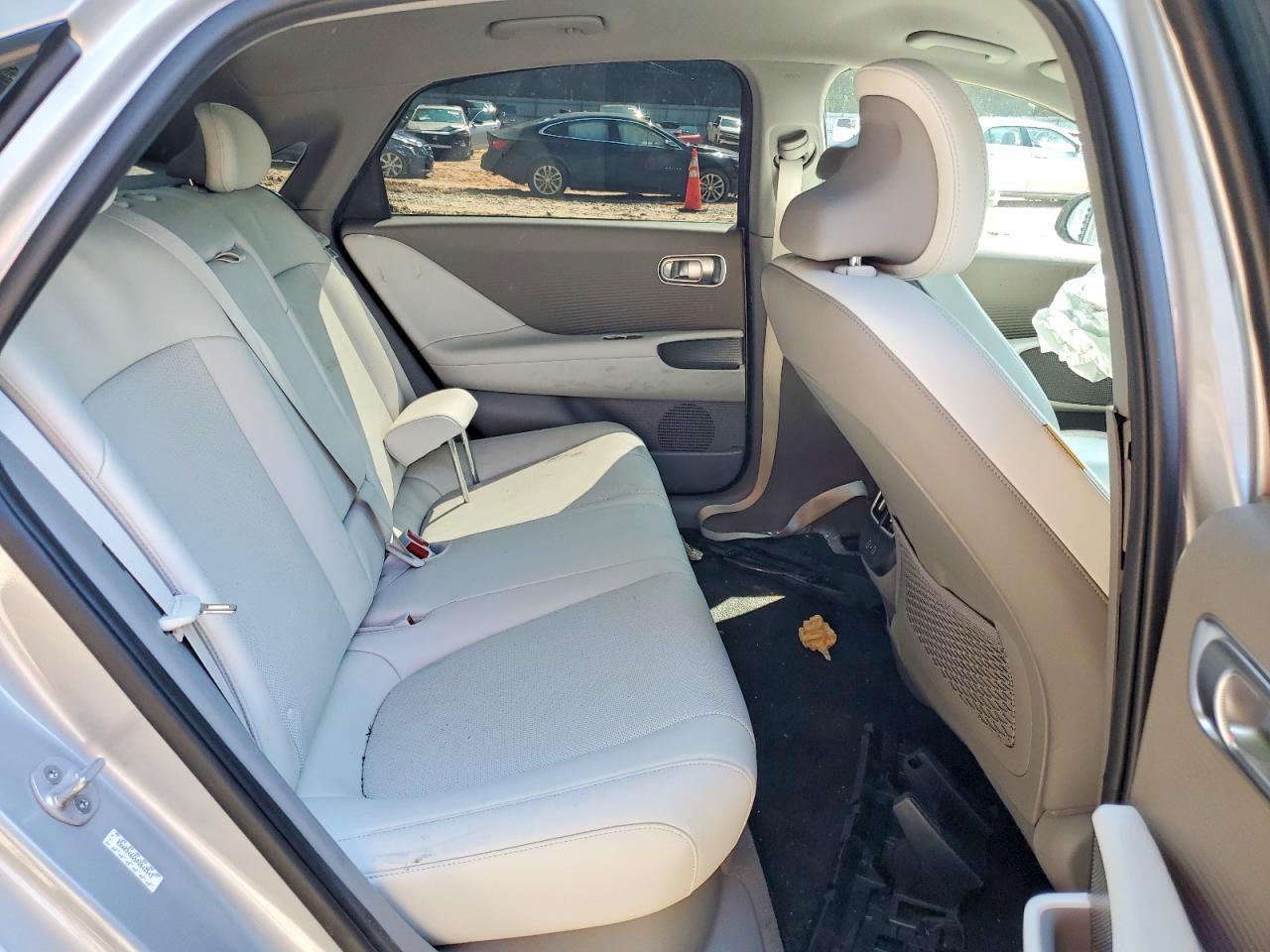 2023 HYUNDAI IONIQ 6 SEL — Фото 10 из 13