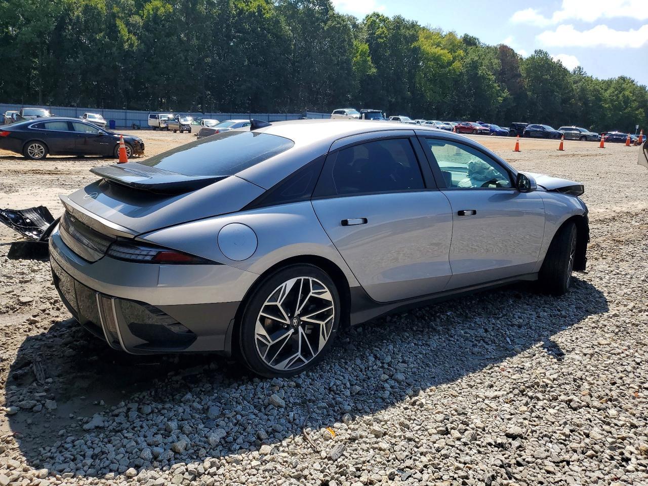 2023 HYUNDAI IONIQ 6 SEL — Фото 3 из 13