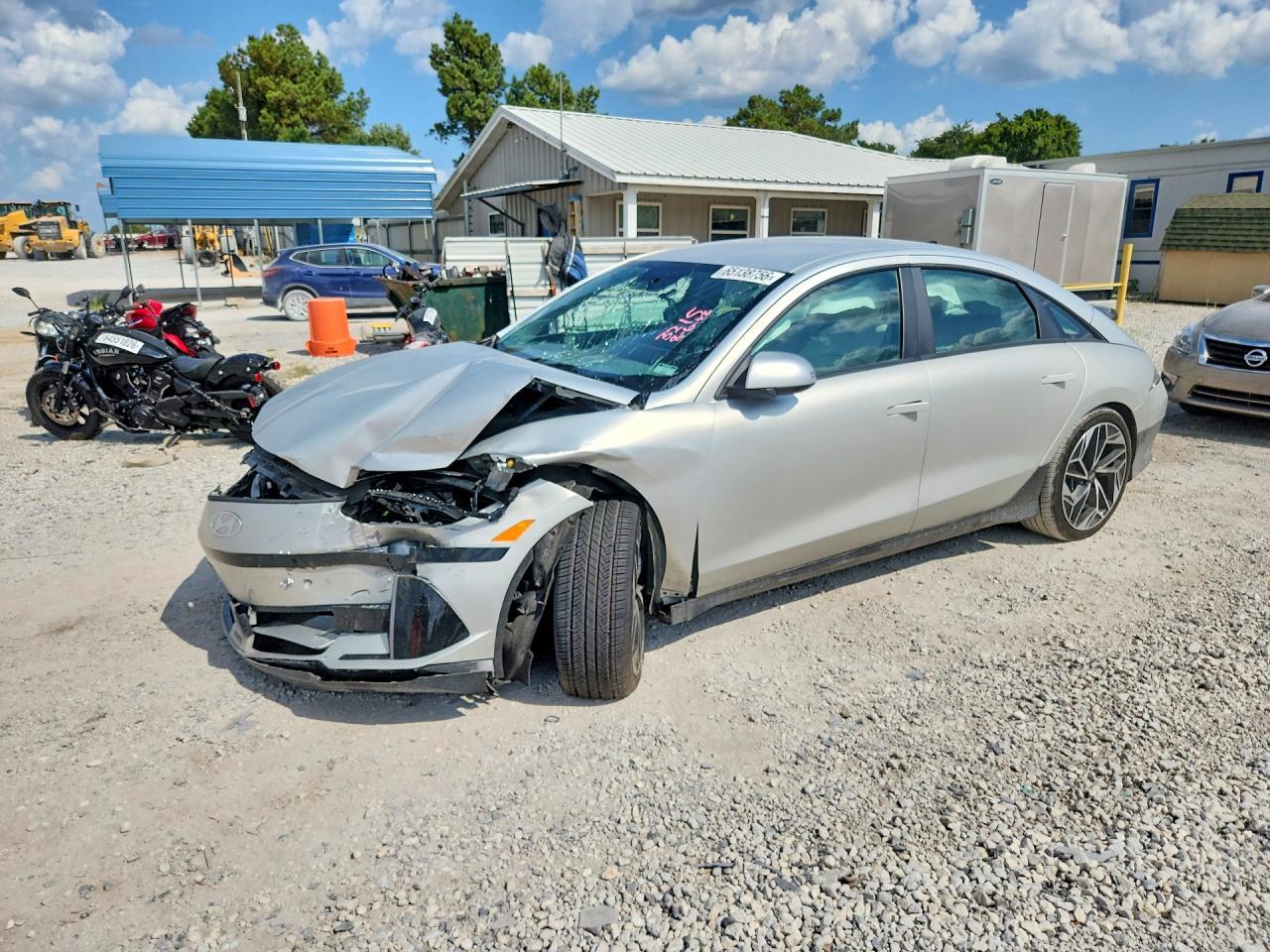 2023 HYUNDAI IONIQ 6 KMHM34AC2PA043215