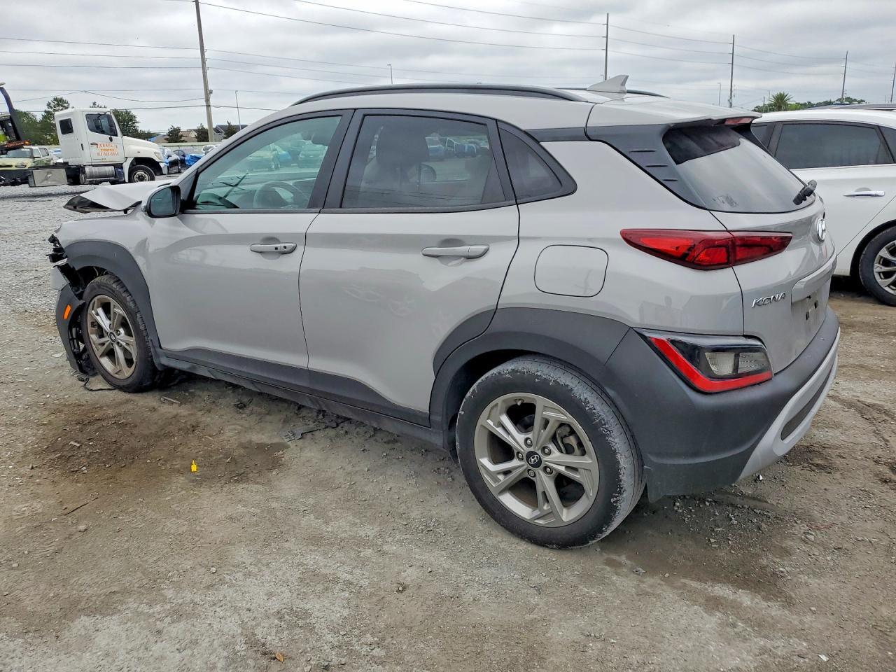 2023 HYUNDAI KONA SEL — Фото 2 из 14