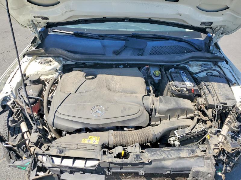 2018 MERCEDES-BENZ GLA 250 — Фото 12 из 14