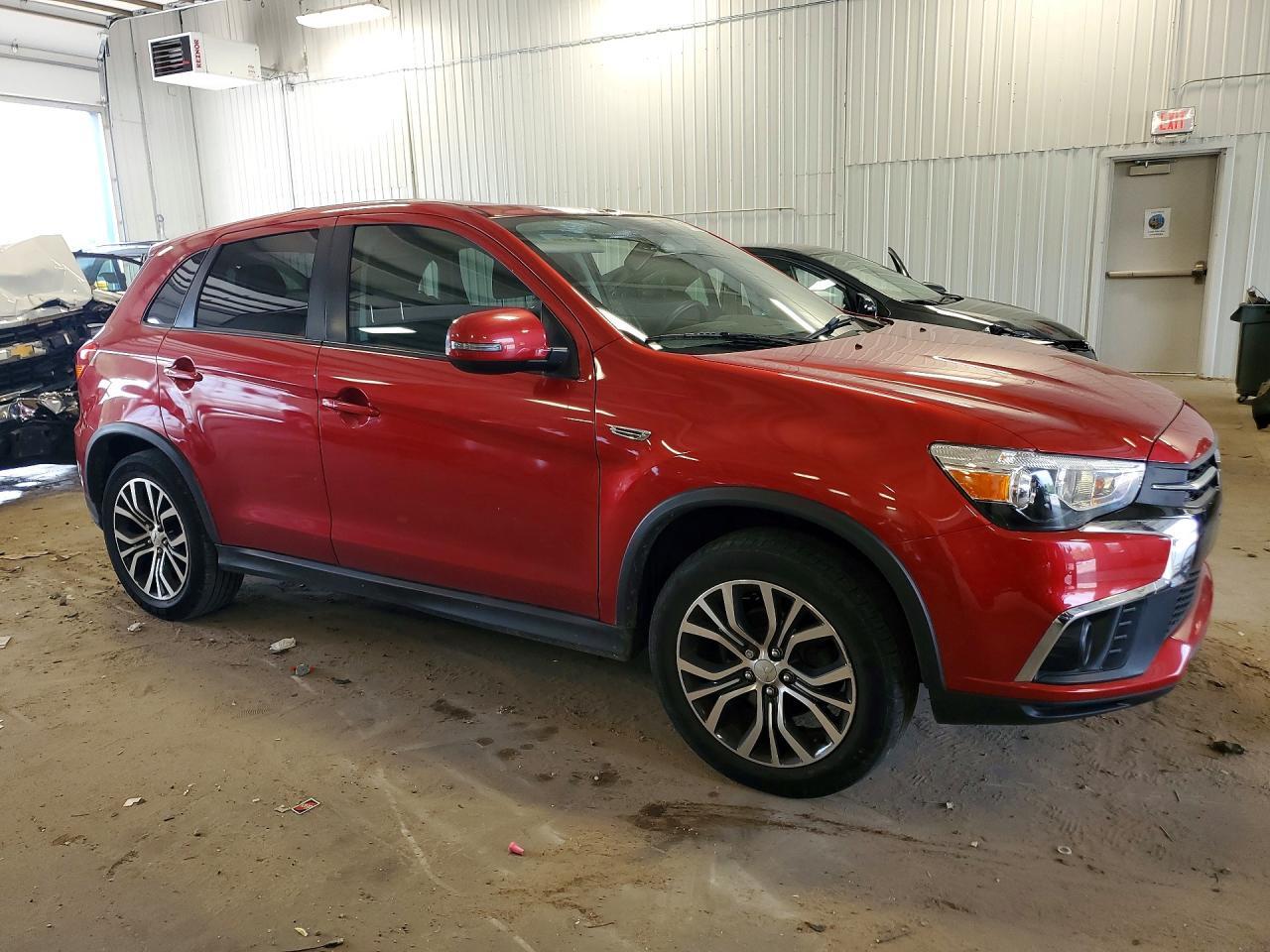 2018 MITSUBISHI OUTLANDER SPORT ES — Фото 4 из 13