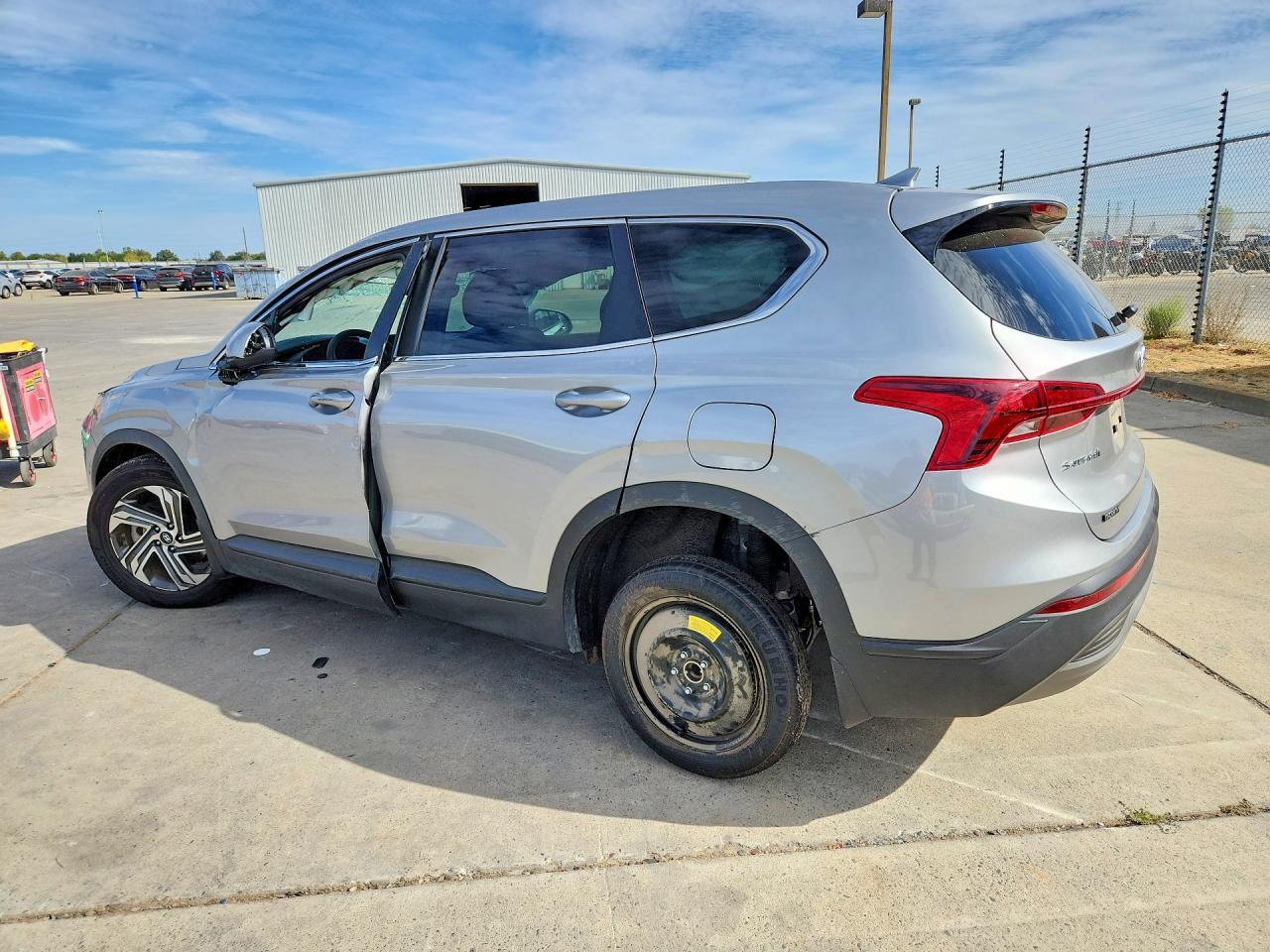 2023 HYUNDAI SANTA FE SE — Фото 2 из 13
