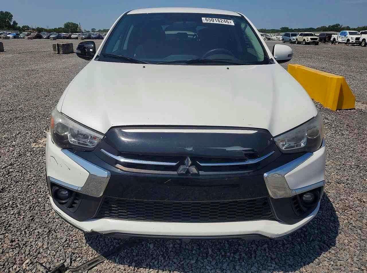 2018 MITSUBISHI OUTLANDER SPORT ES — Фото 5 из 13