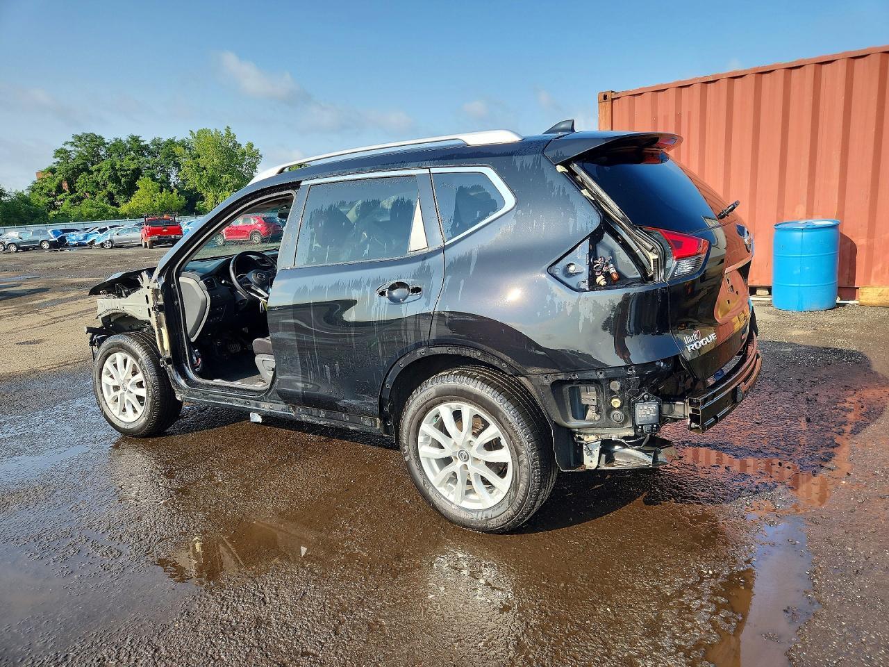2018 NISSAN ROGUE SV — Фото 2 из 14