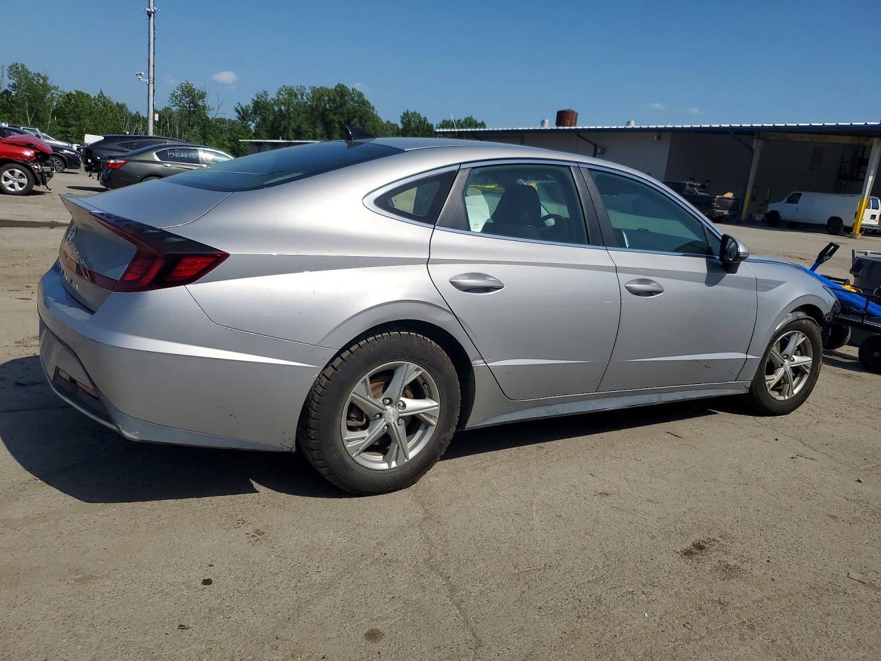 2023 HYUNDAI SONATA SE — Фото 3 из 13
