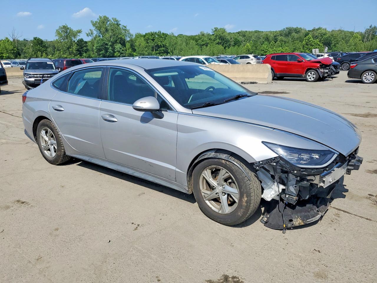 2023 HYUNDAI SONATA SE — Фото 4 из 13