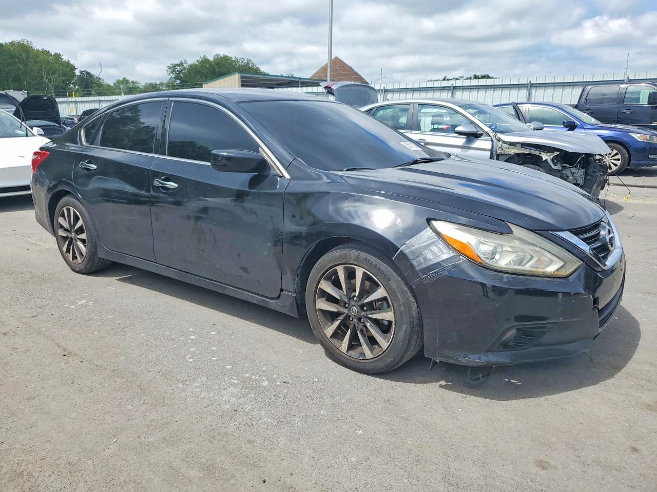 2018 NISSAN ALTIMA 2.5 SV — Фото 4 из 12