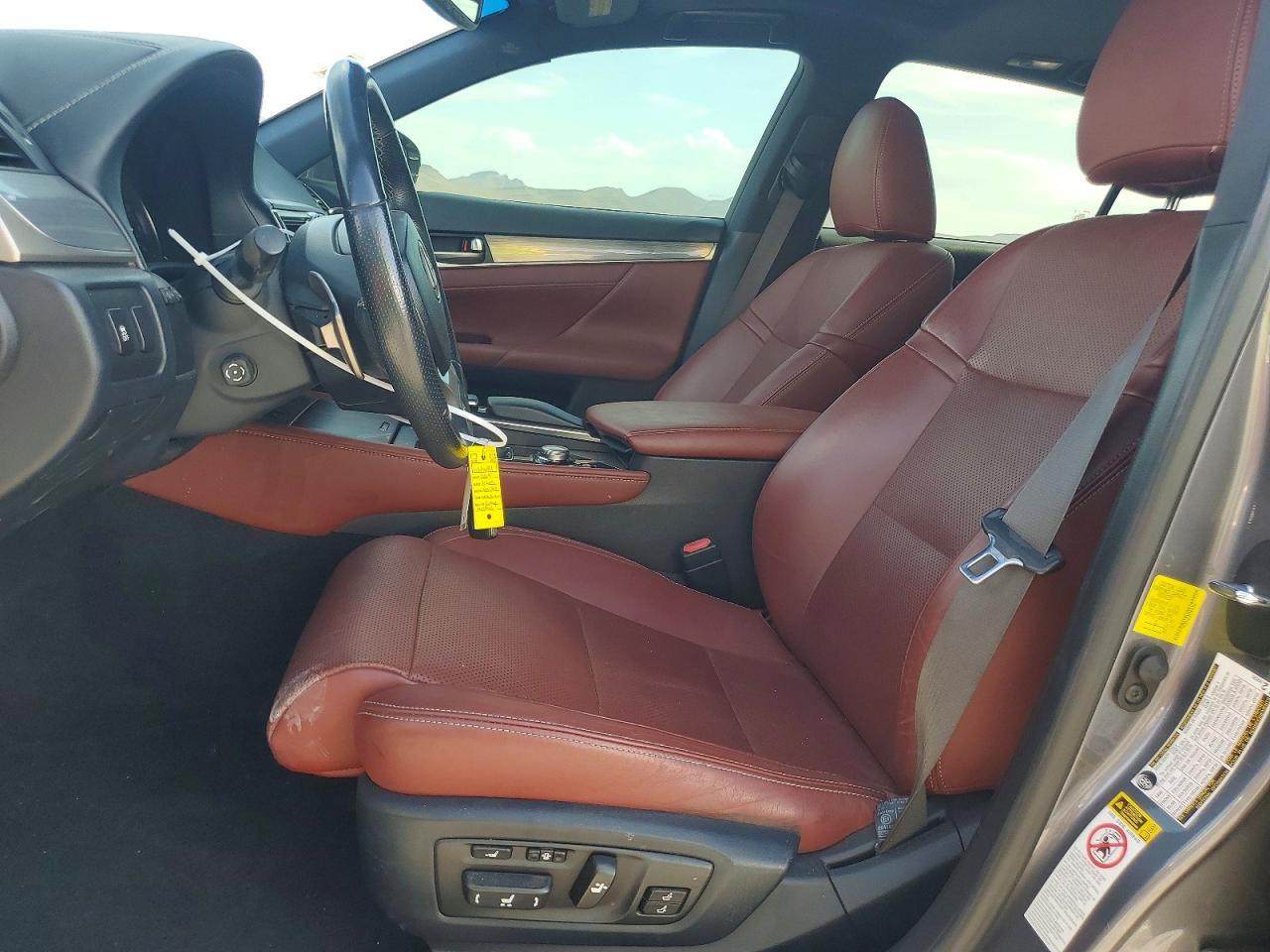 2015 LEXUS GS 350 — Фото 7 из 12