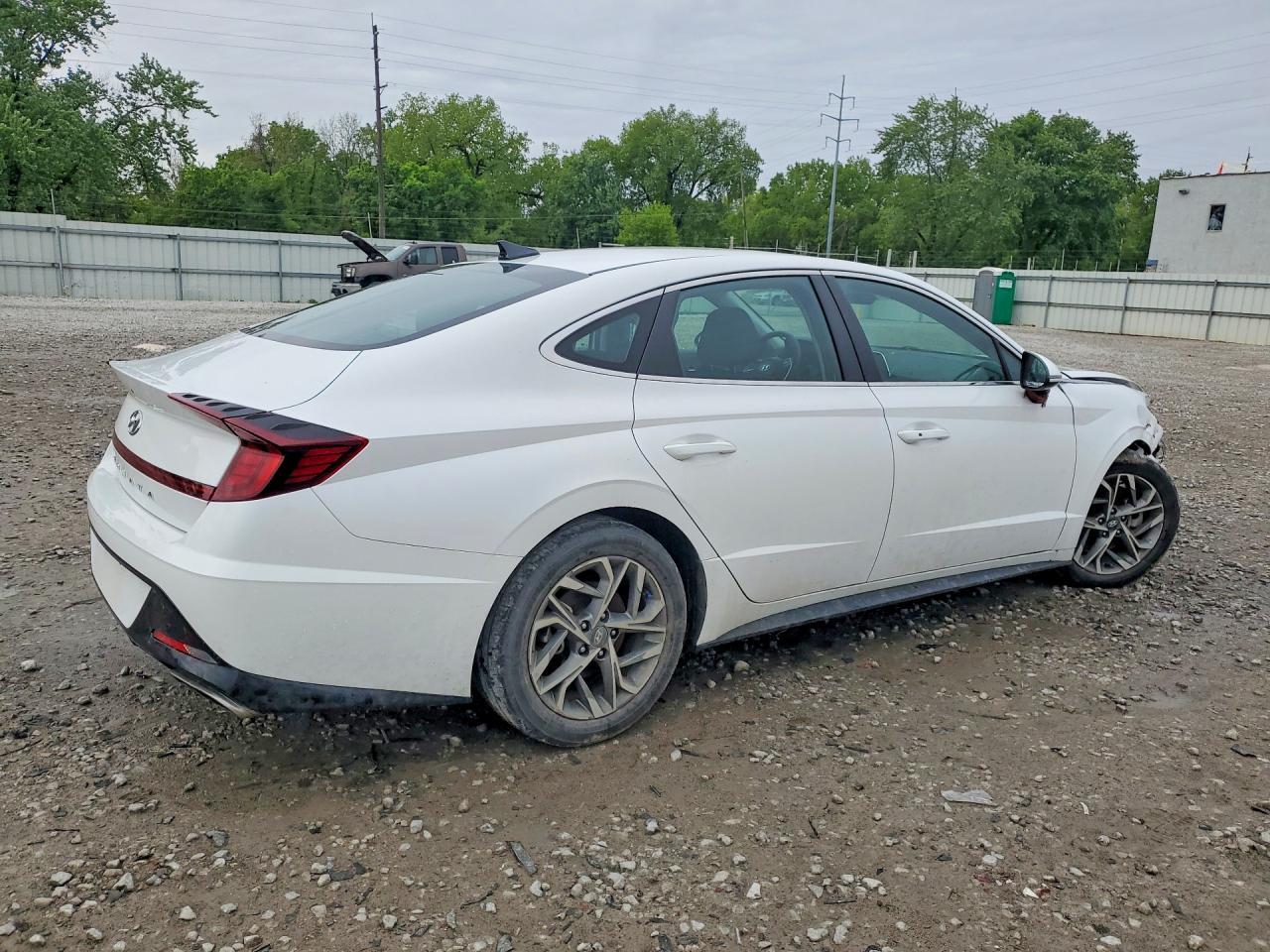 2023 HYUNDAI SONATA SEL — Фото 3 из 13