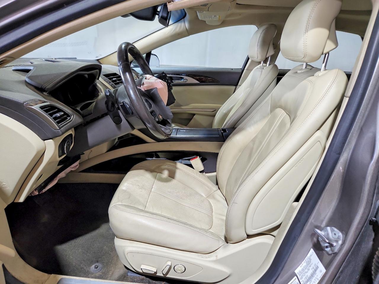 2015 LINCOLN MKZ — Фото 7 из 12