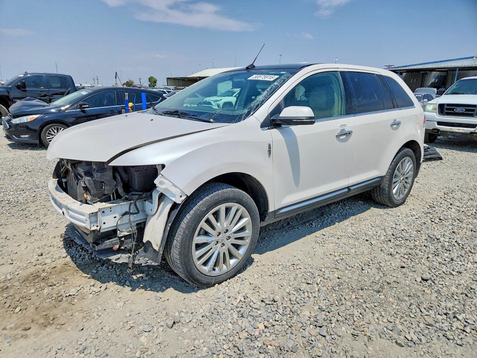 2015 LINCOLN MKX 2LMDJ8JK6FBL31394