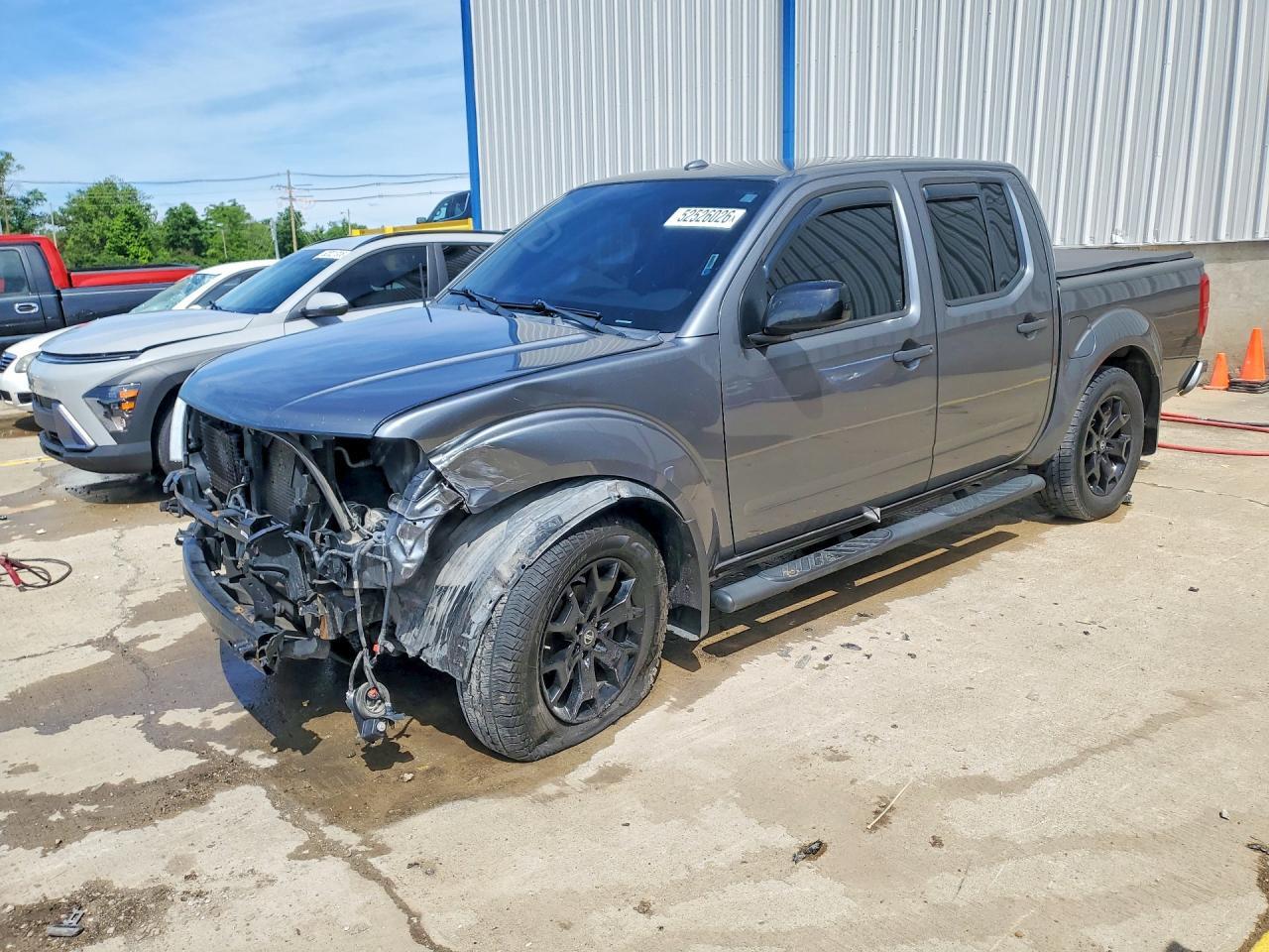 2018 NISSAN FRONTIER SV