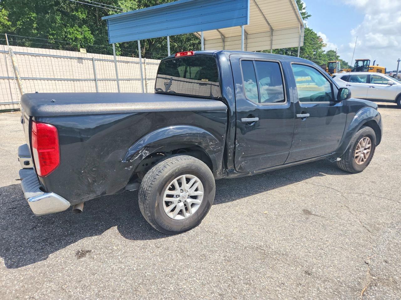 2018 NISSAN FRONTIER SV — Фото 3 из 12