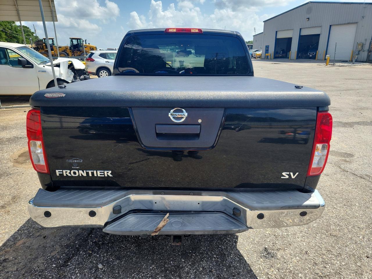 2018 NISSAN FRONTIER SV — Фото 6 из 12