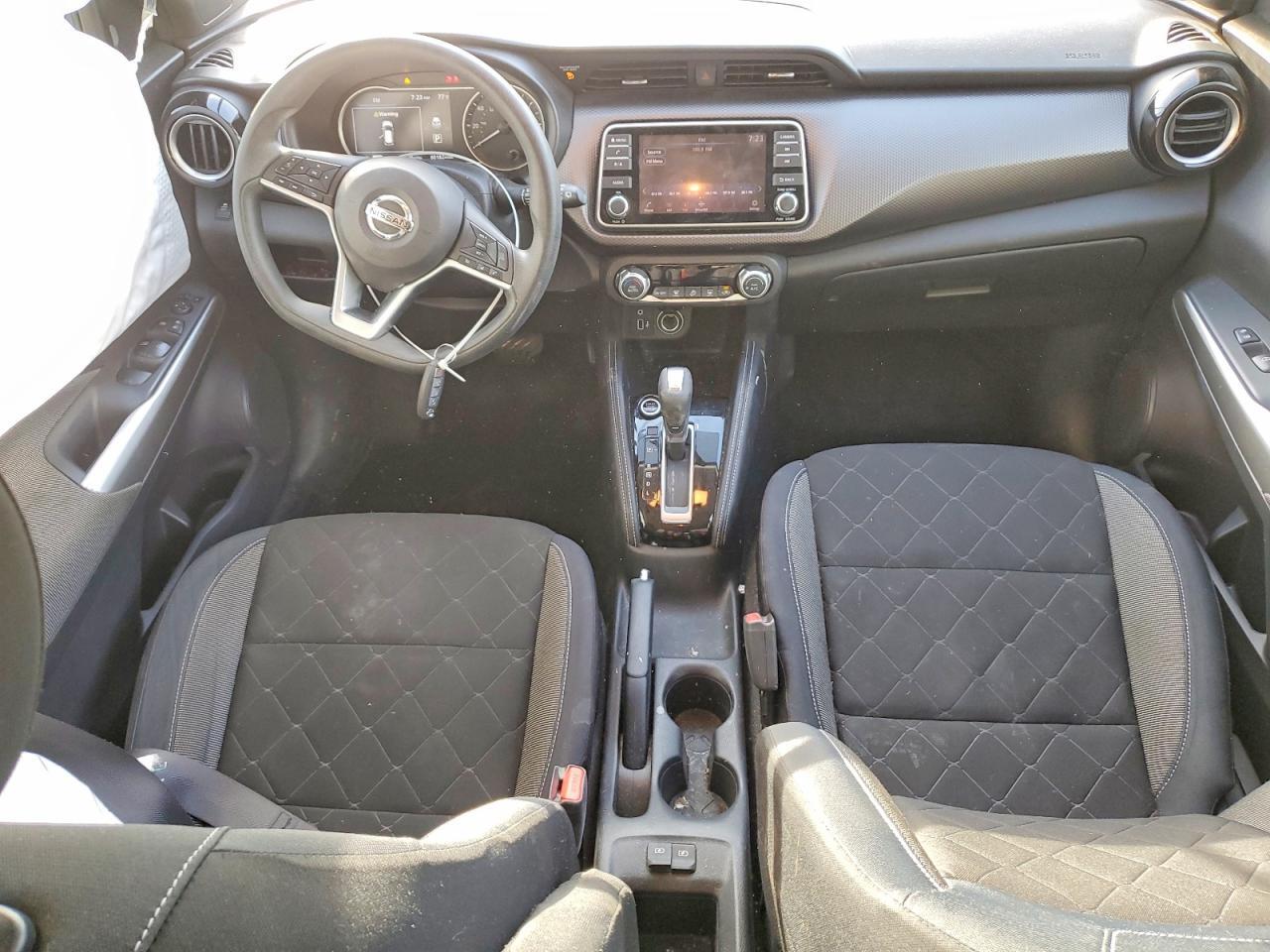 3N1CP5CU3JL542592 2018 NISSAN KICKS photo no. 8