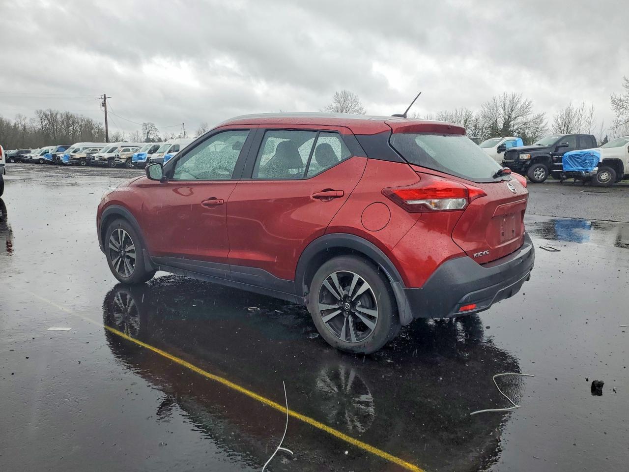 2018 NISSAN KICKS SV — Фото 2 из 12