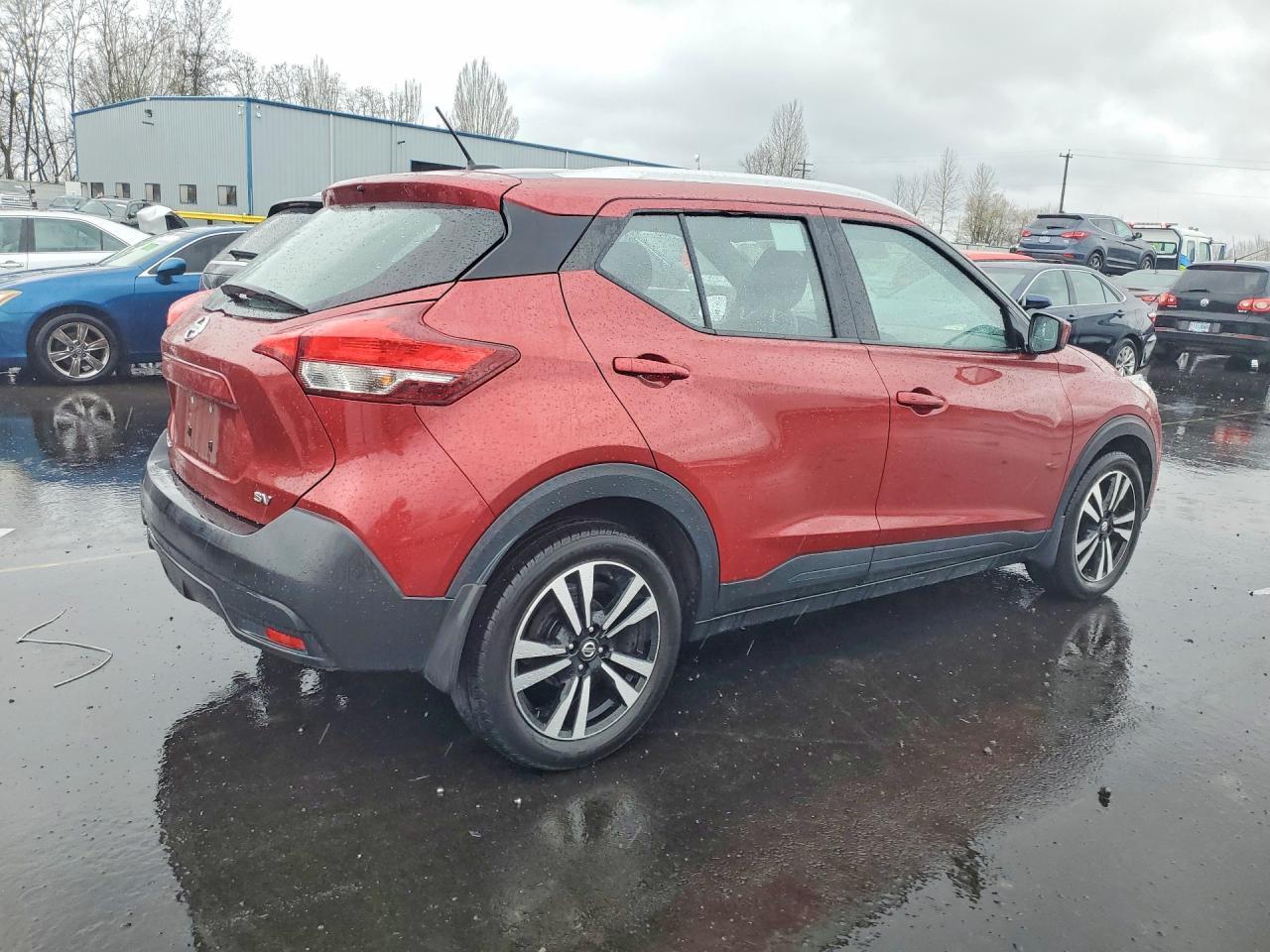 2018 NISSAN KICKS SV — Фото 3 из 12