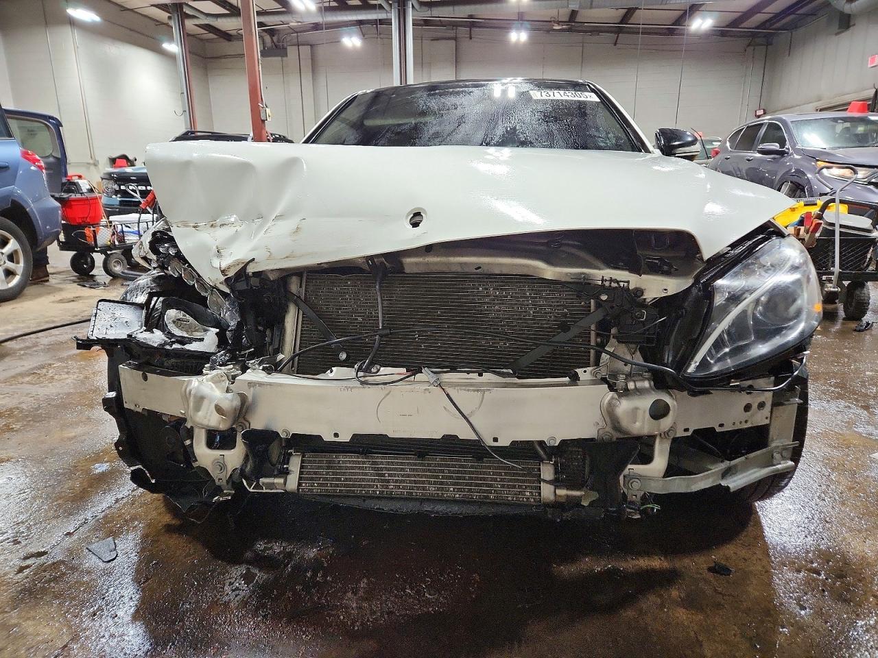 2015 MERCEDES-BENZ C 300 4MATIC — Фото 5 из 13