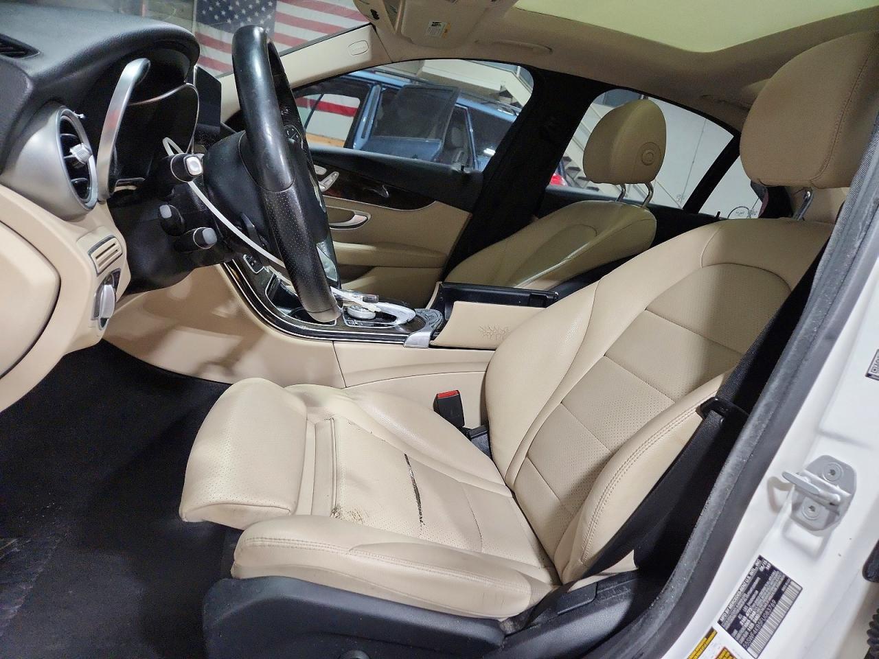 2015 MERCEDES-BENZ C 300 4MATIC — Фото 7 из 13