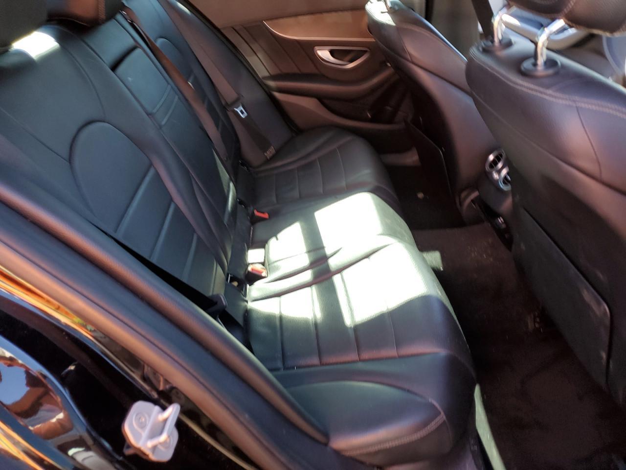 2015 MERCEDES-BENZ C 300 4MATIC — Фото 10 из 12