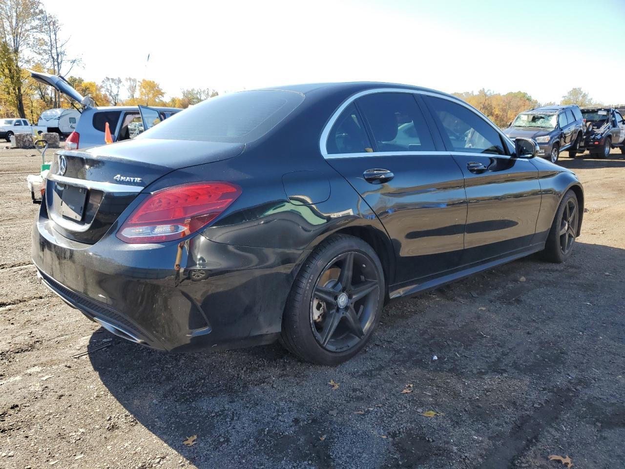 2015 MERCEDES-BENZ C 300 4MATIC — Фото 3 из 12