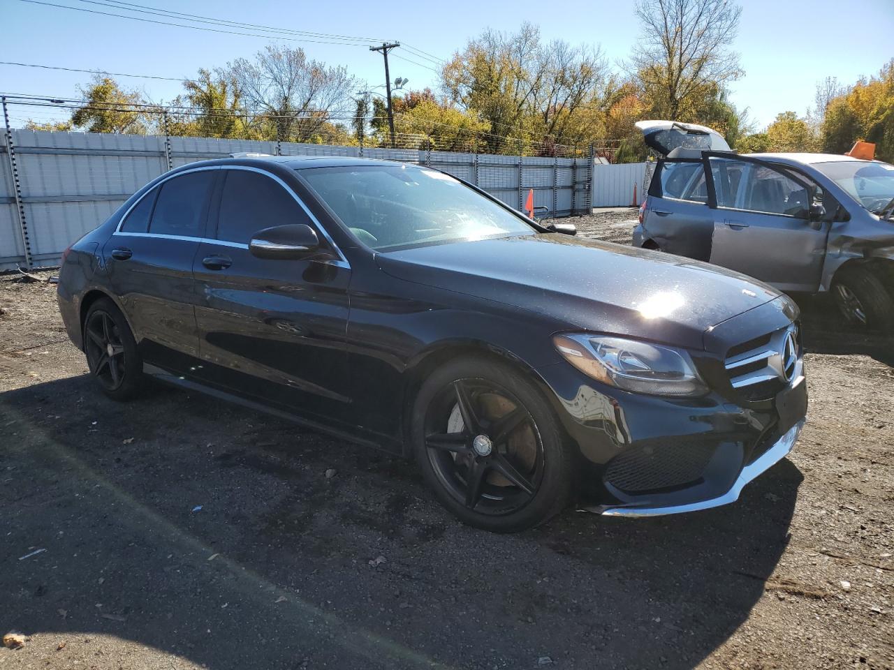 2015 MERCEDES-BENZ C 300 4MATIC — Фото 4 из 12