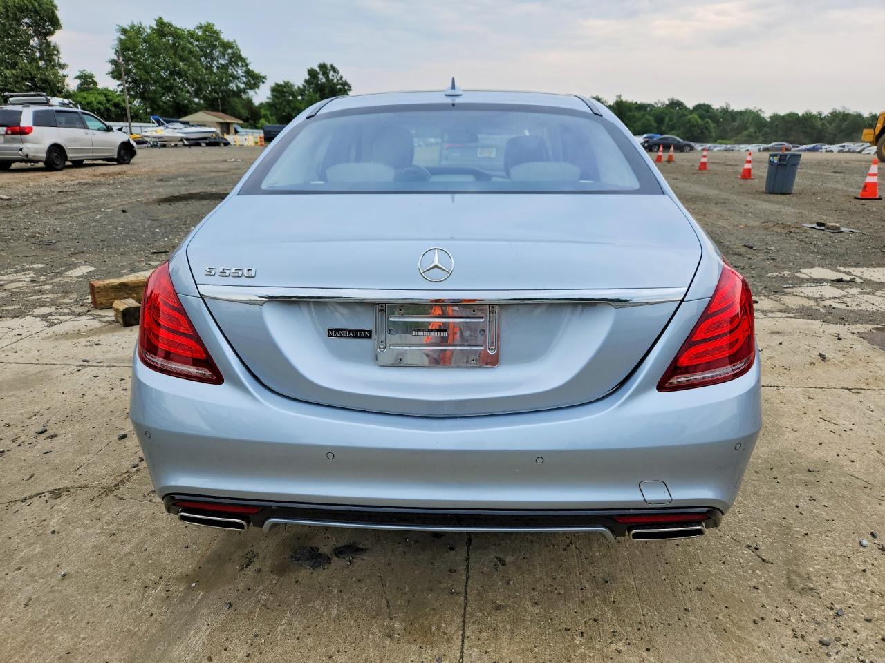 2015 MERCEDES-BENZ S 550 — Фото 6 из 12