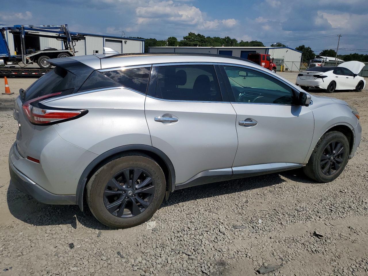 2018 NISSAN MURANO SV — Фото 3 из 13