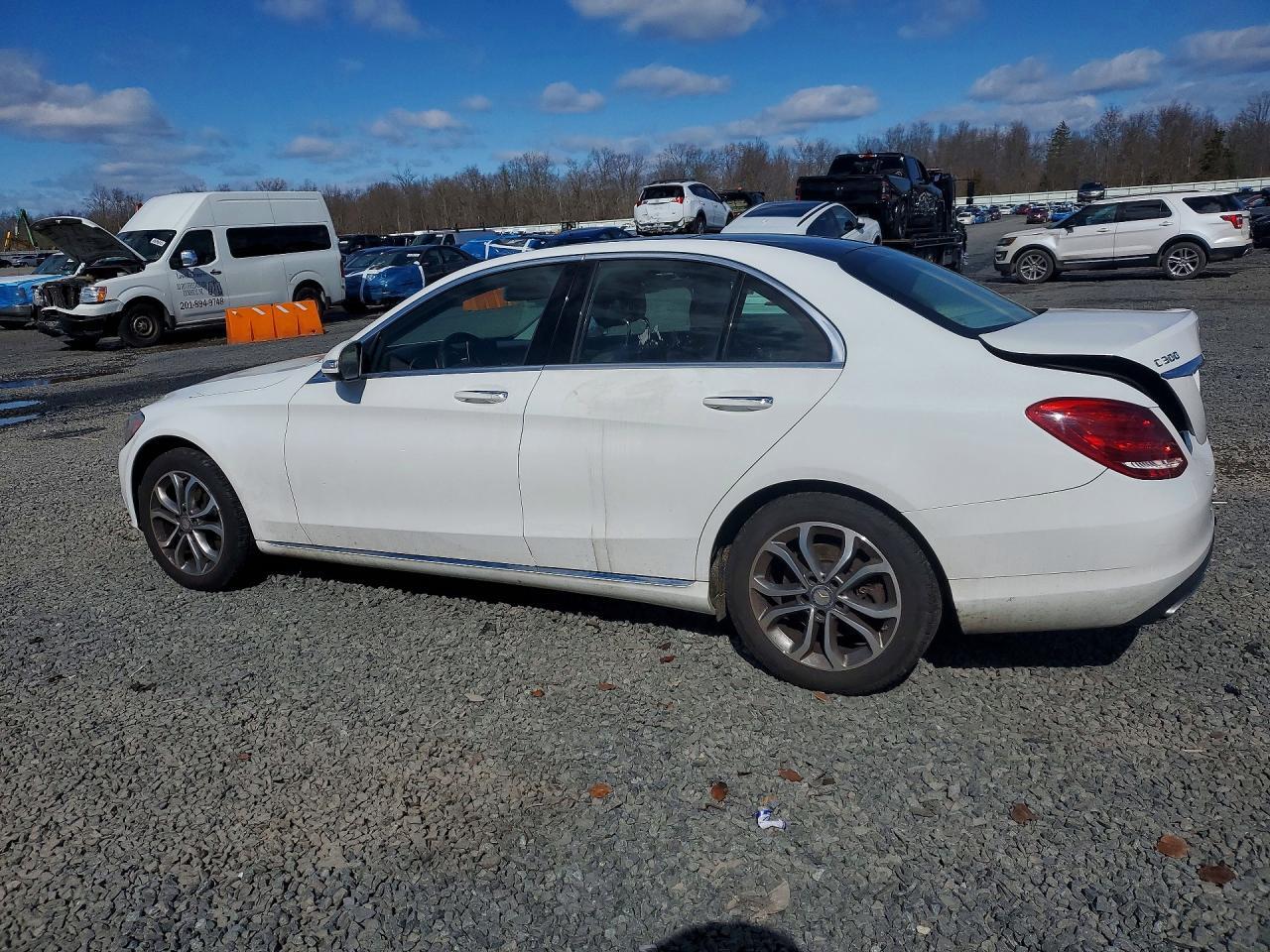 2015 MERCEDES-BENZ C 300 4MATIC — Фото 2 из 12