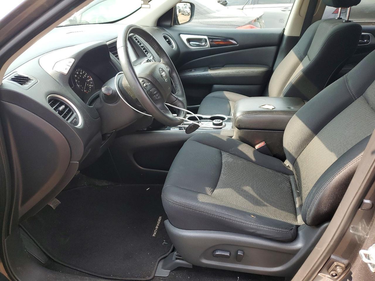 2018 NISSAN PATHFINDER SV — Фото 7 из 13