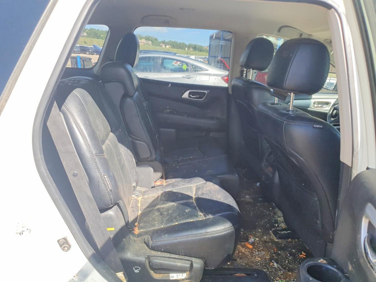 2018 NISSAN PATHFINDER SL — Фото 10 из 12
