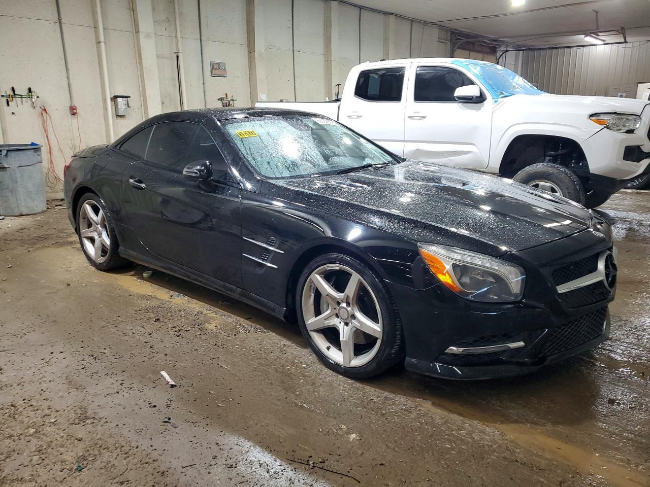2015 MERCEDES-BENZ SL 400 — Фото 4 из 12