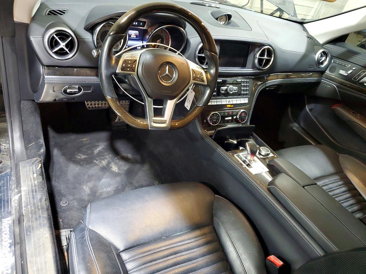 2015 MERCEDES-BENZ SL 400 — Фото 8 из 12