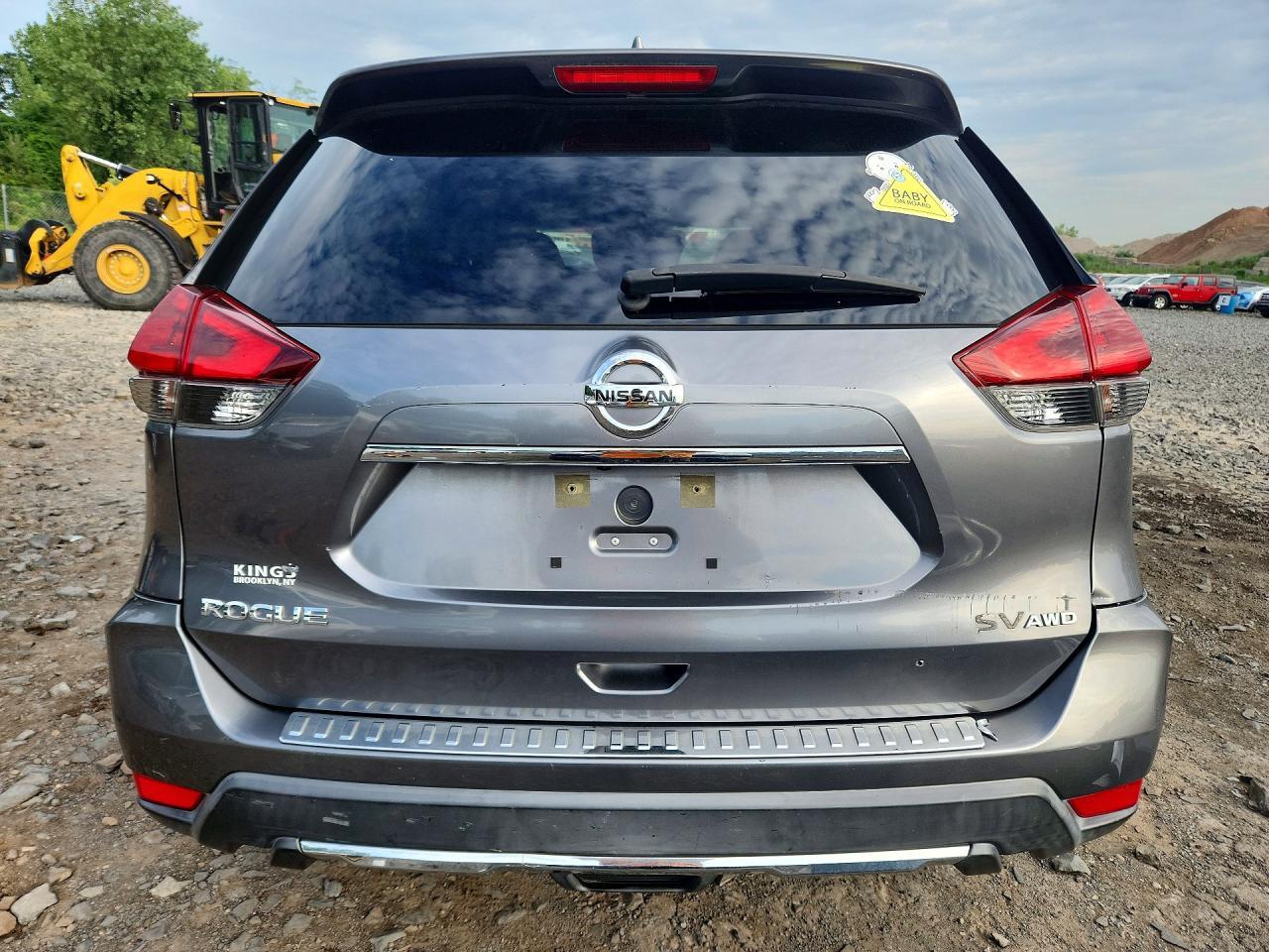 2018 NISSAN ROGUE SV — Фото 6 из 13