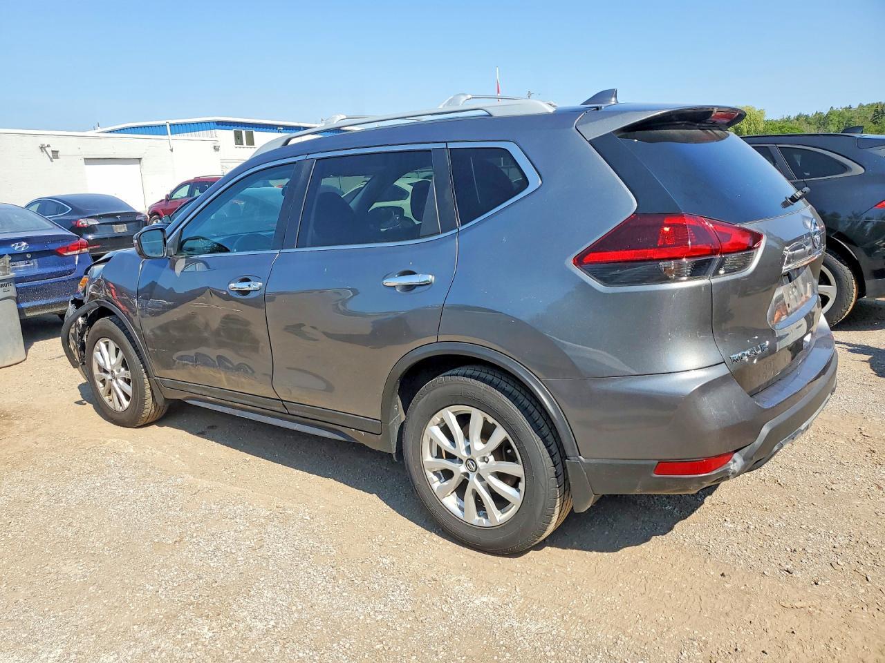 2018 NISSAN ROGUE S — Фото 2 из 12