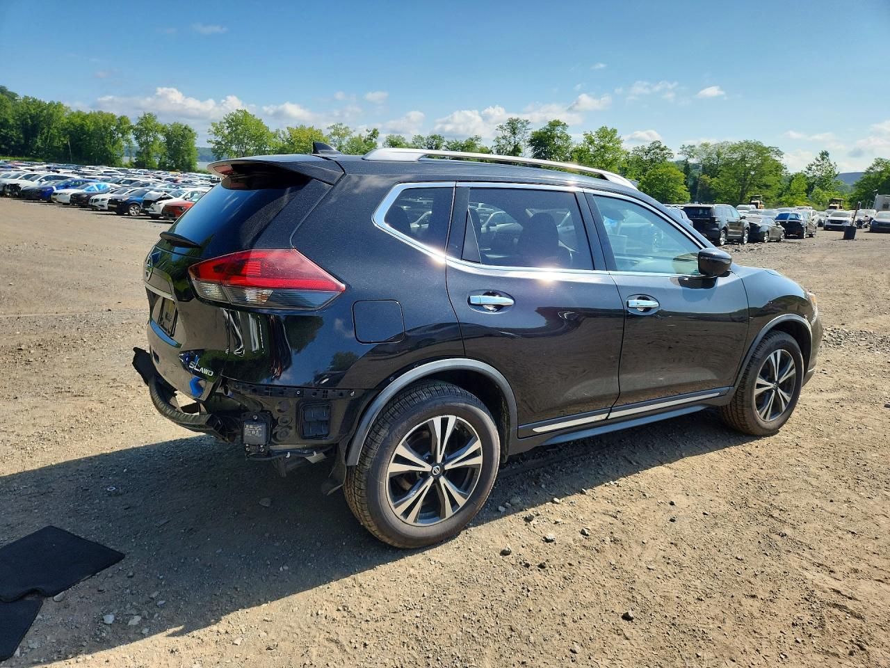 2018 NISSAN ROGUE SL — Фото 3 из 14