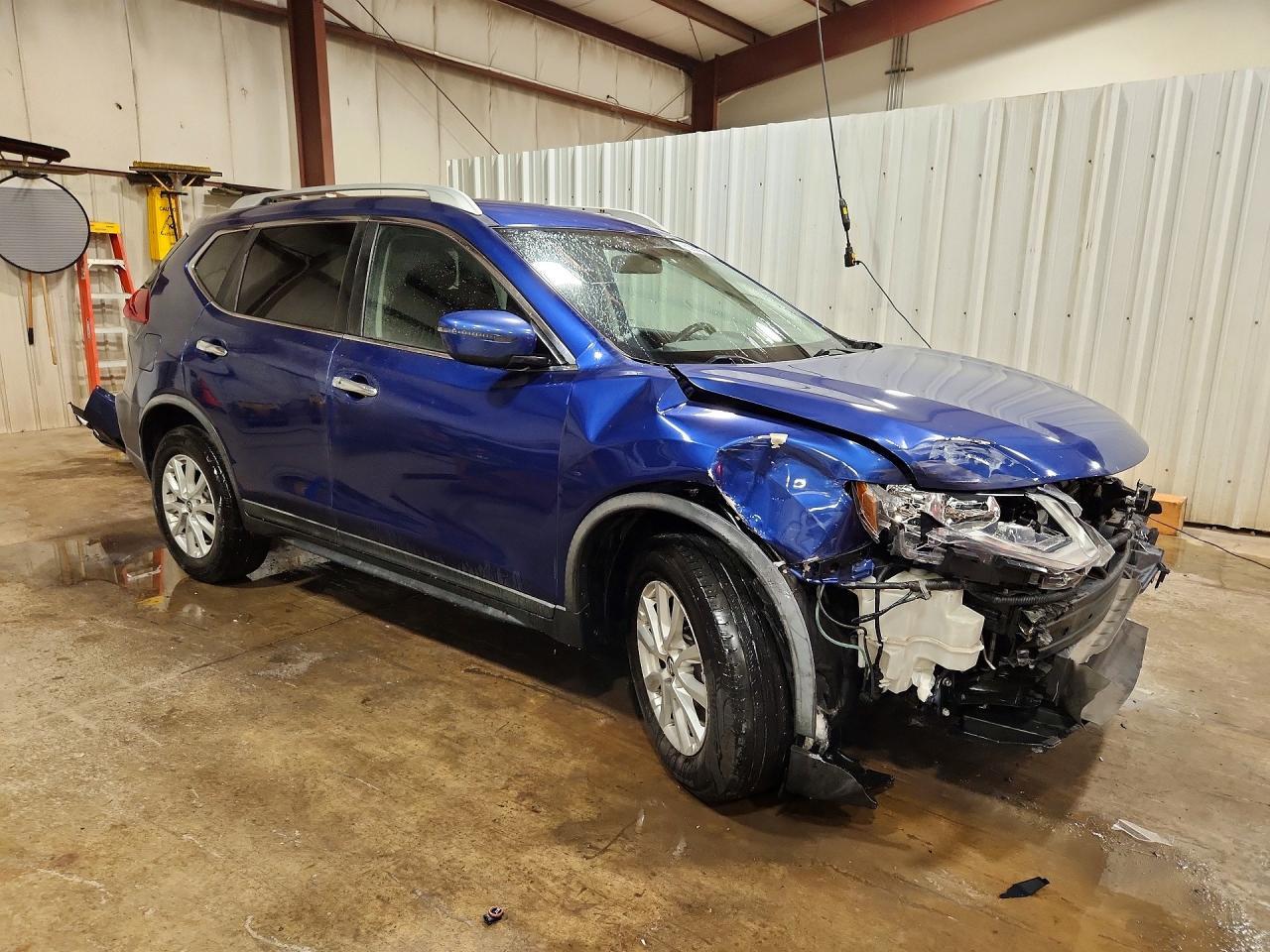 2018 NISSAN ROGUE SV — Фото 4 из 14