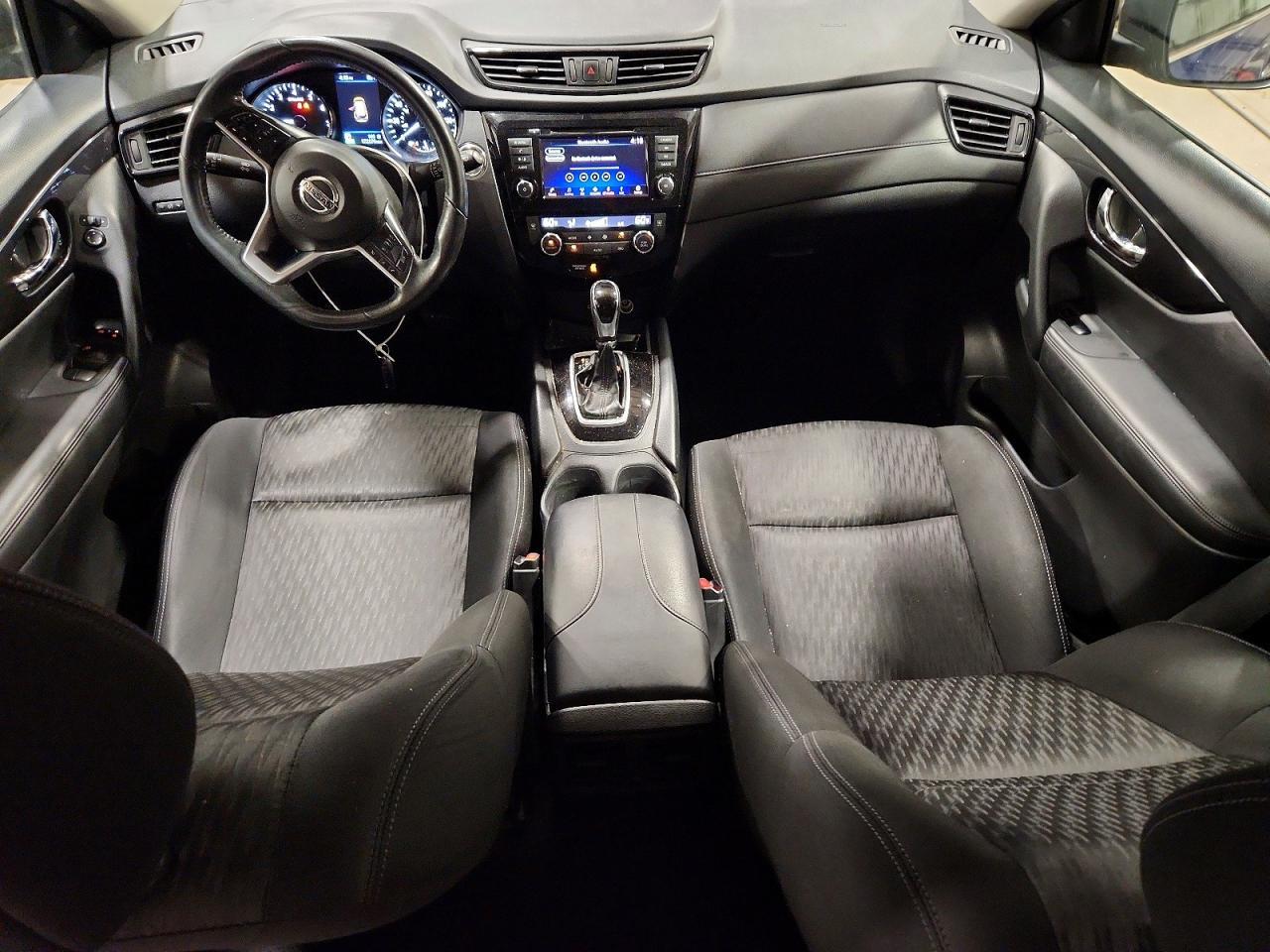 2018 NISSAN ROGUE SV — Фото 8 из 14