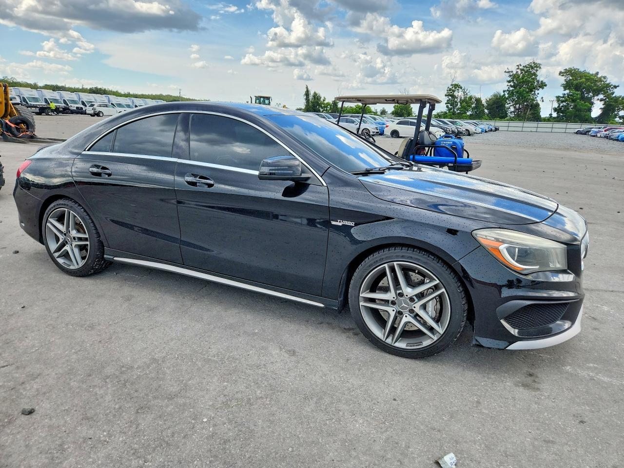 2015 MERCEDES-BENZ CLA 45 AMG — Фото 4 из 12
